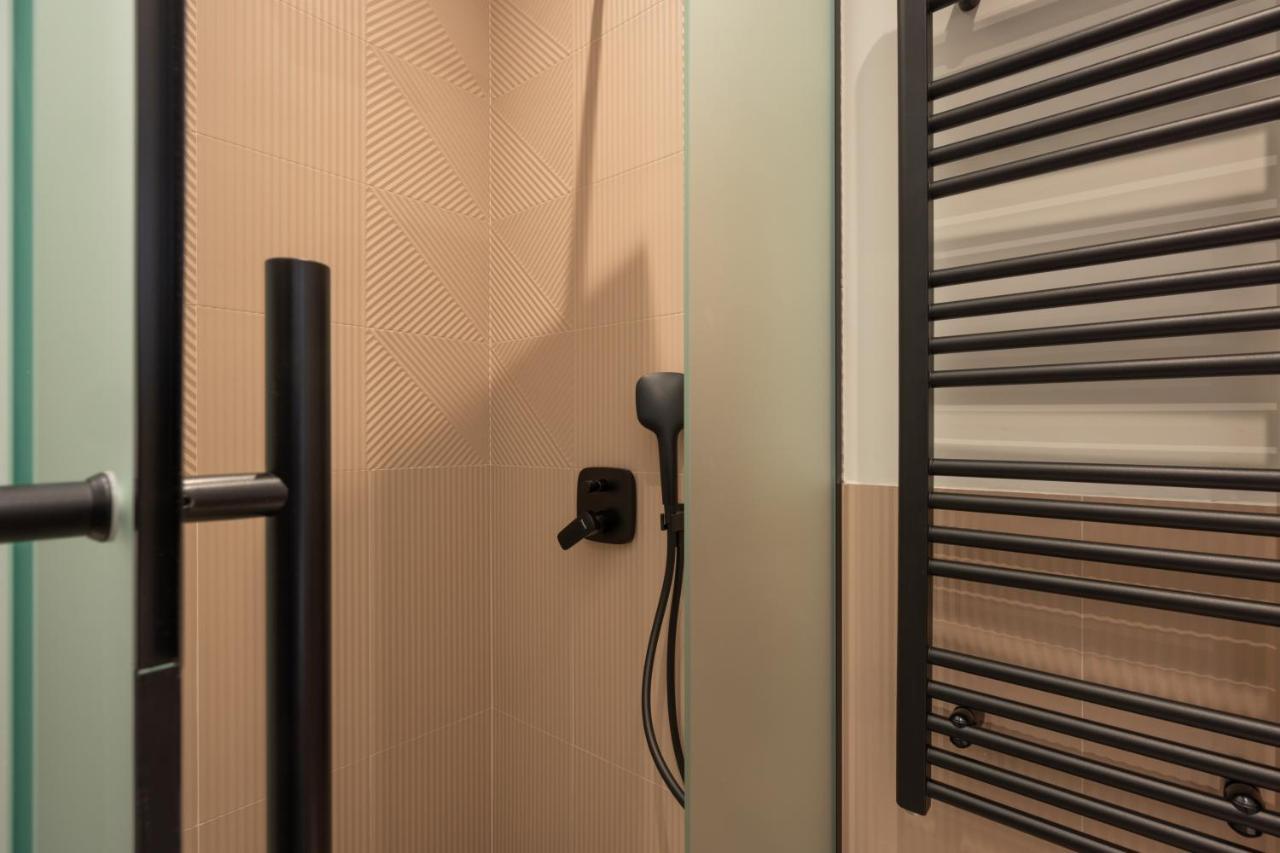 Hop Inn Rooms & Suites Белград Екстериор снимка