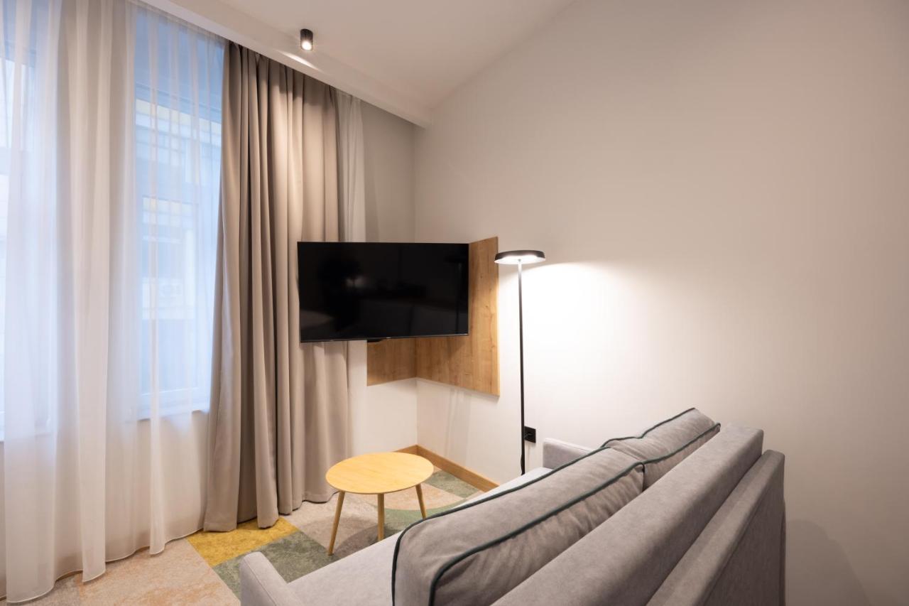 Hop Inn Rooms & Suites Белград Екстериор снимка