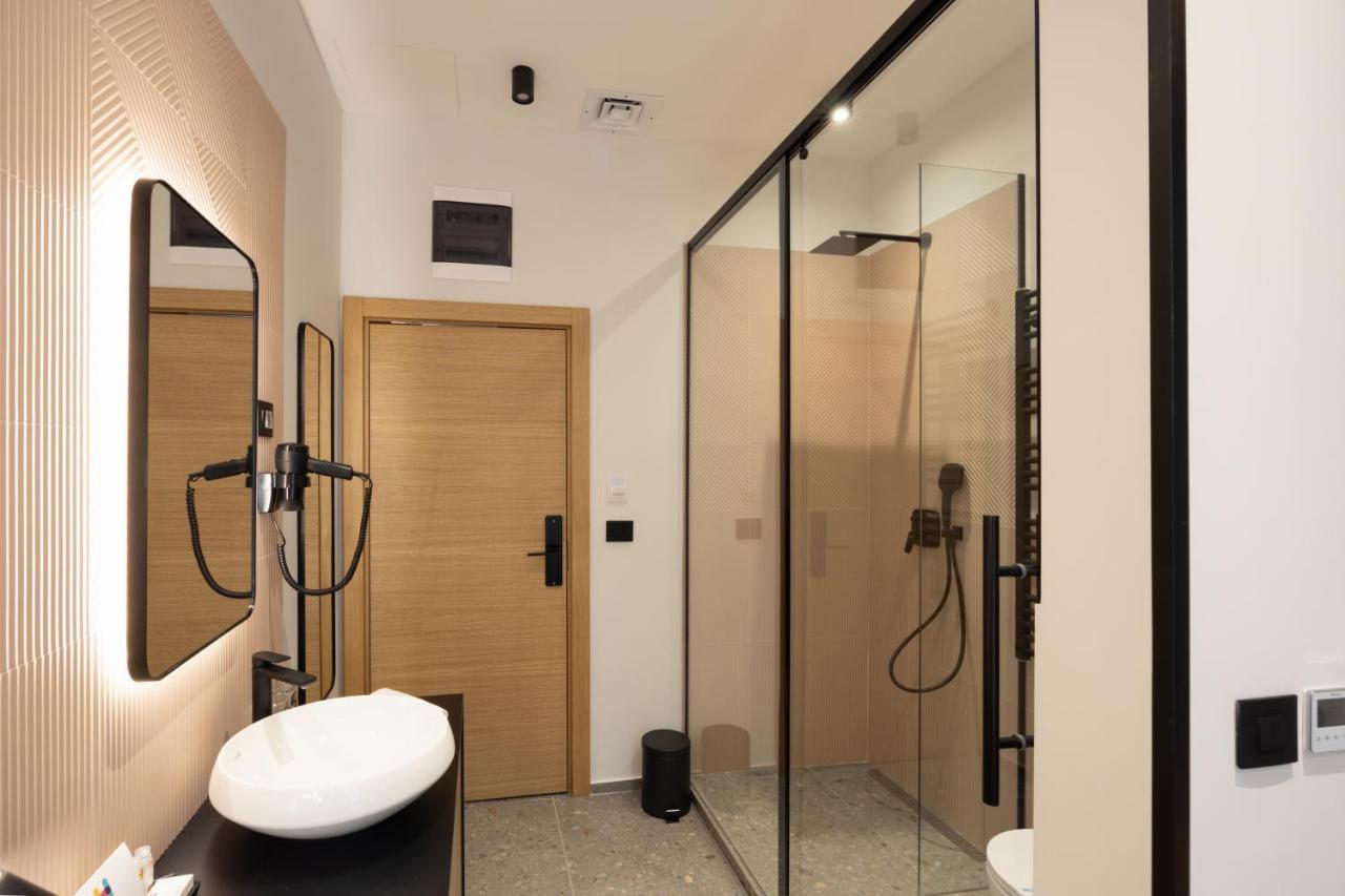 Hop Inn Rooms & Suites Белград Екстериор снимка